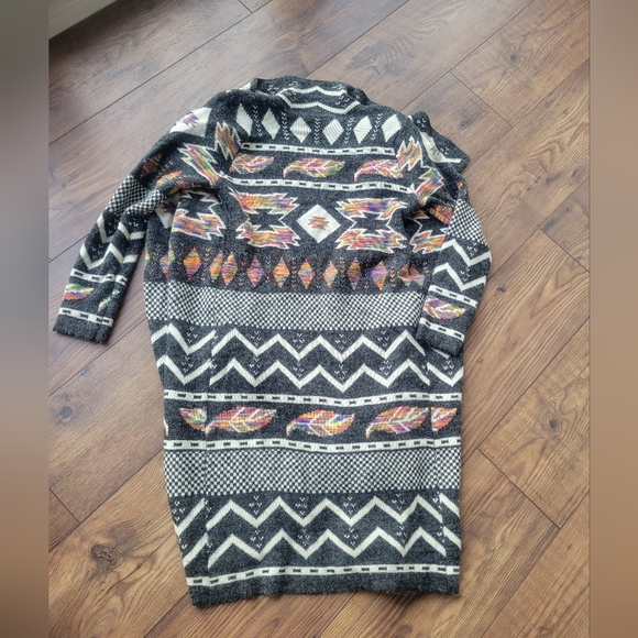 Indigo Aztec Geometric Print Long Open Cozy Tribal Print Cardigan Gray White M - Picture 3 of 6